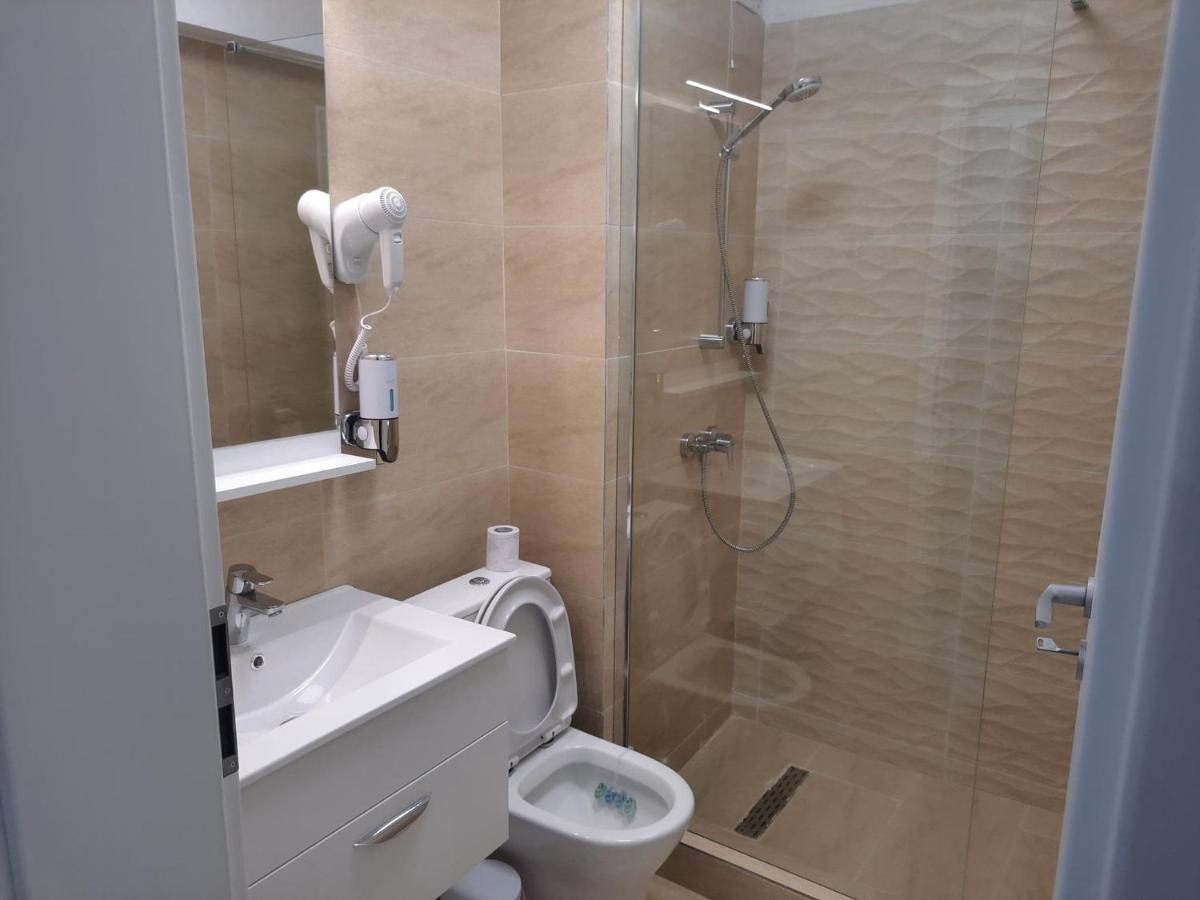Beach Residence 10 Metri Pana La Plaja Navodari Ngoại thất bức ảnh